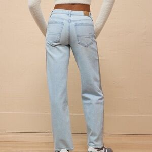 American Eagle blue and silver jeans